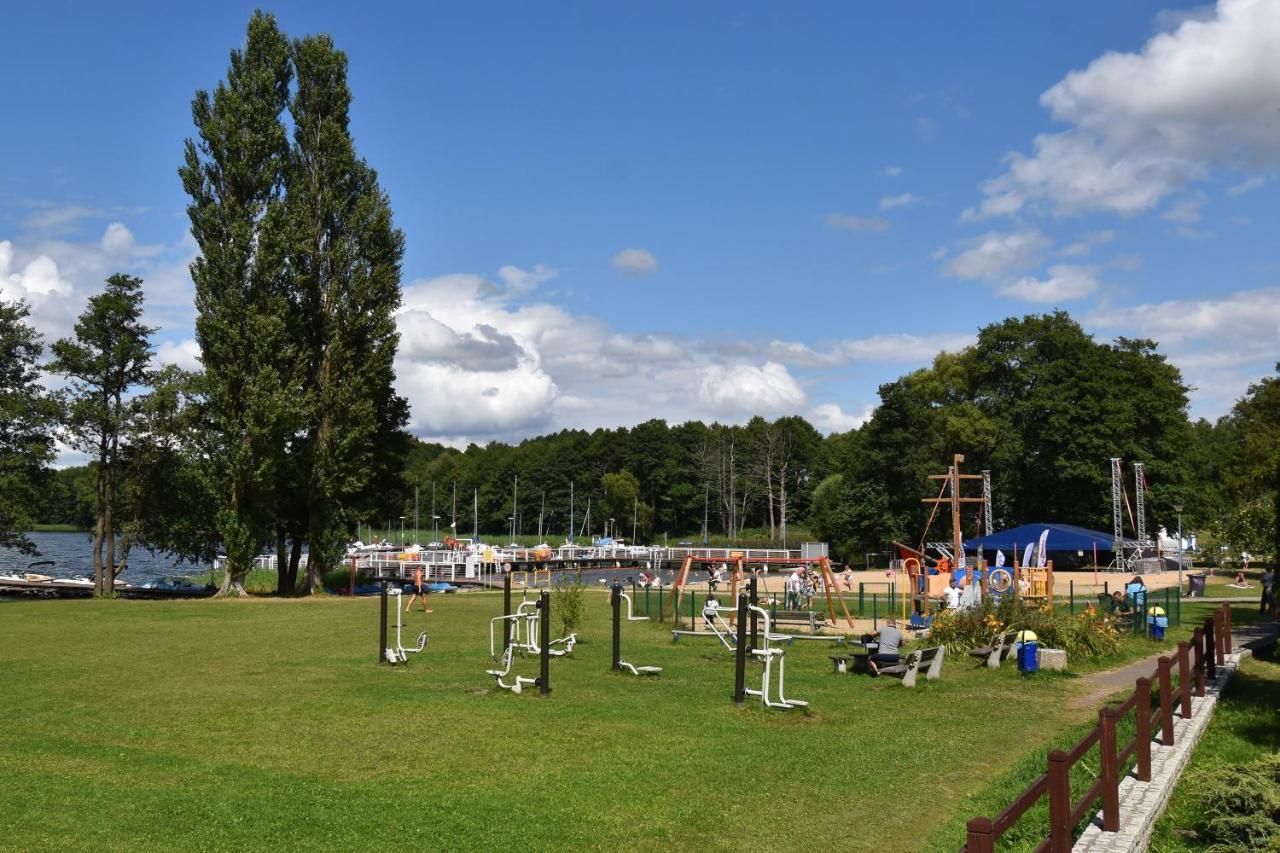 Dadaj Park Home Biskupiec  Eksteriør billede