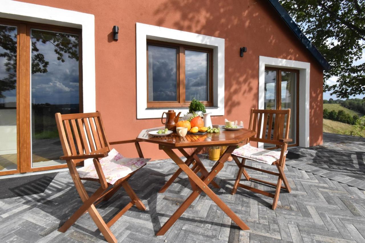 Dadaj Park Home Biskupiec  Eksteriør billede